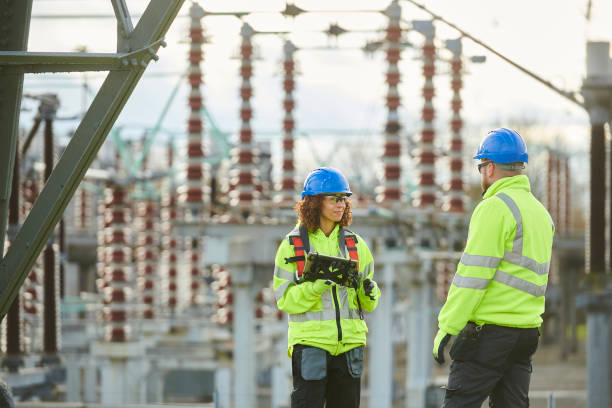 Best Affordable Electrician  in Redfield, SD